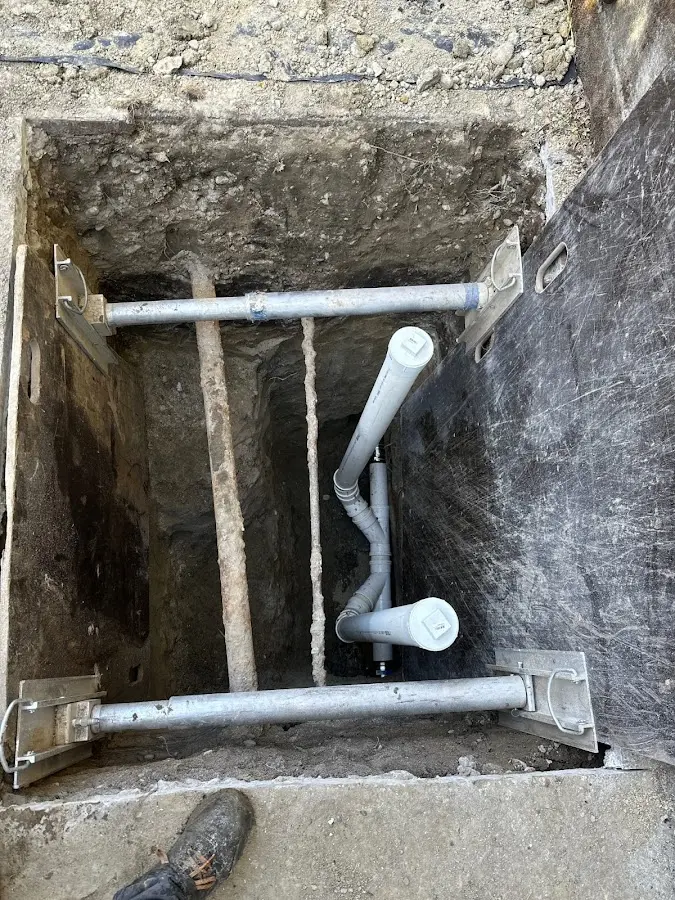 Experienced plumber completing Gas Line Repair work in Lufkin